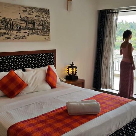 Hotel Pinnalanda - New Deal! Half Off Airport Pickups Available Pinnawala  Exterior foto